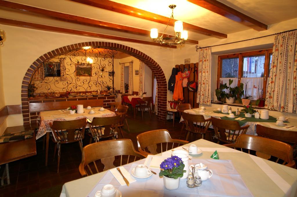 Gasthof Zur Post Hinterstoder Bagian luar foto